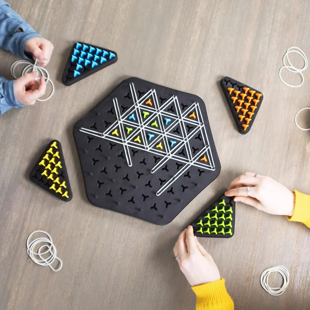 BowLift | TriadChess™ - Triangle Chess Game