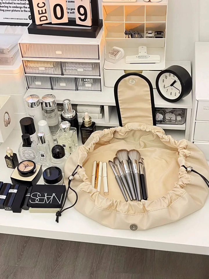 BowLift | Waterproof Cosmetic Bag with Plenty of Storage