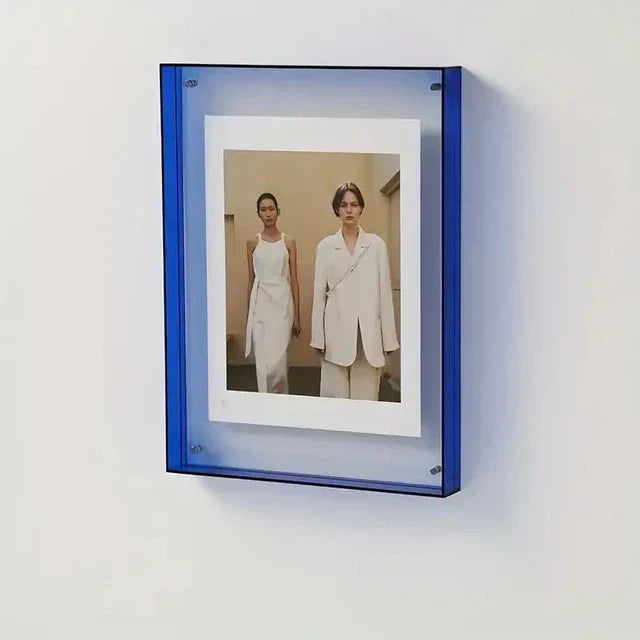 Transparent acrylic picture frame Bowlift