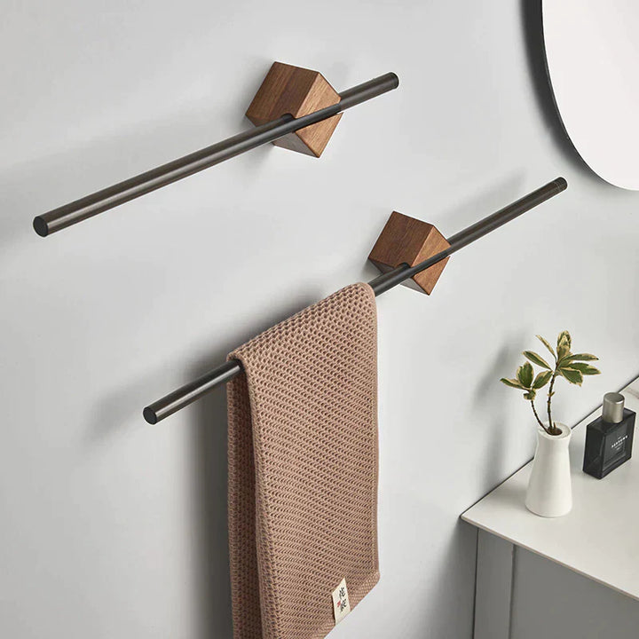 BowLift | BadeWunder™ Towel Holder