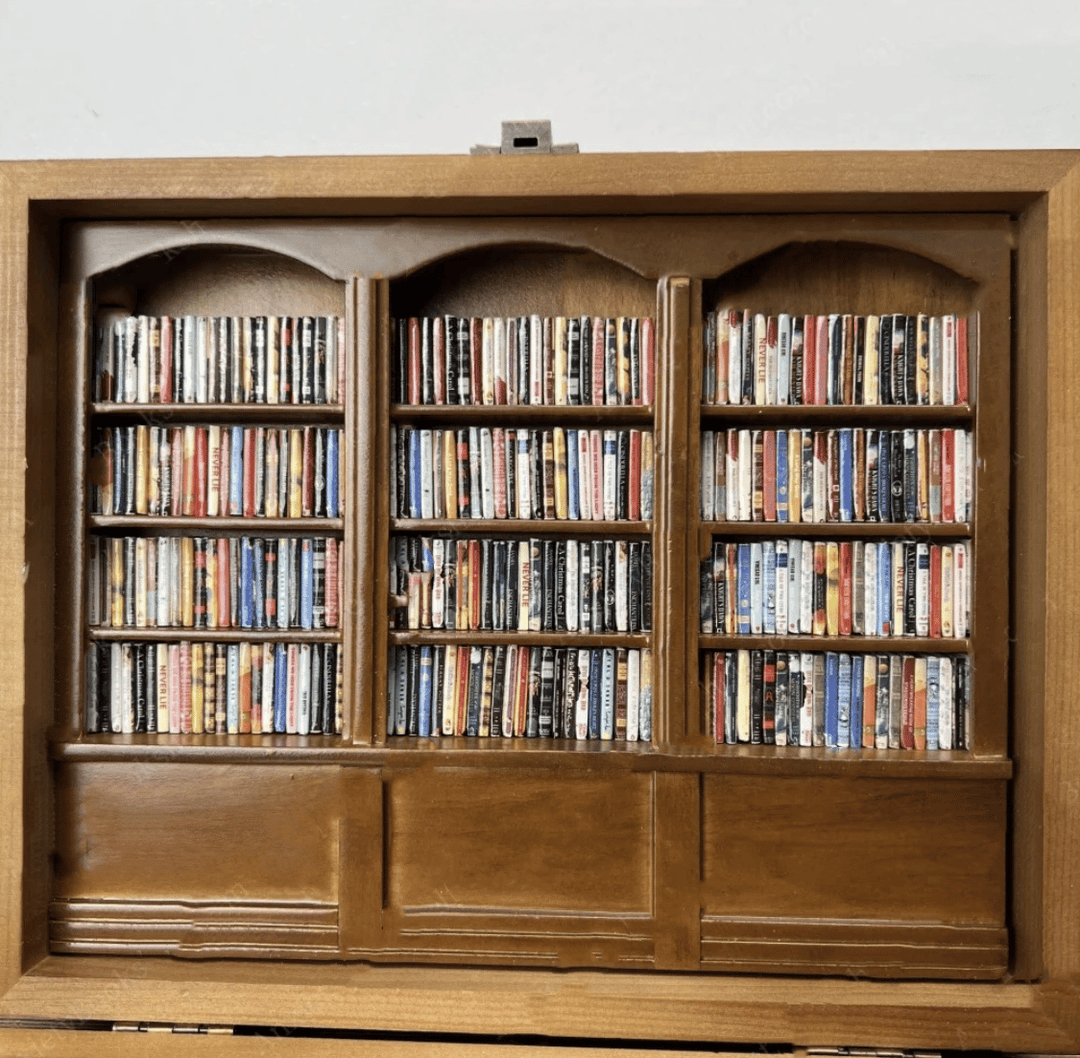 BowLift | Anxiety Bookshelf | Shake Away Your Anxiety
