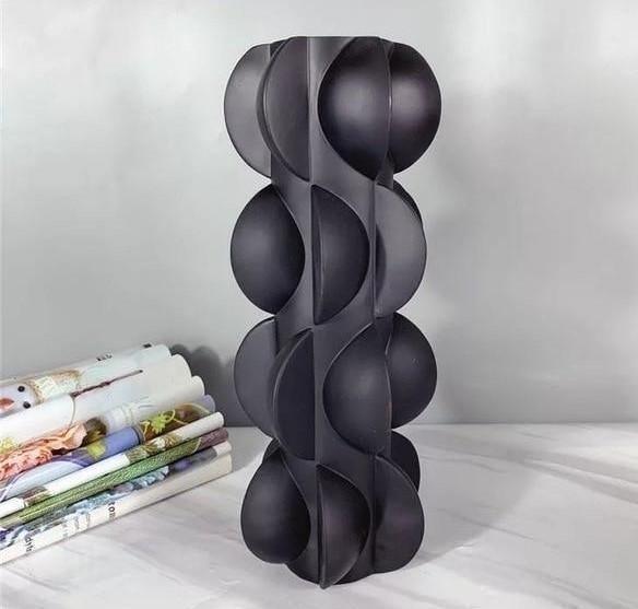 BowLift | Abstract design adds elegance to any space