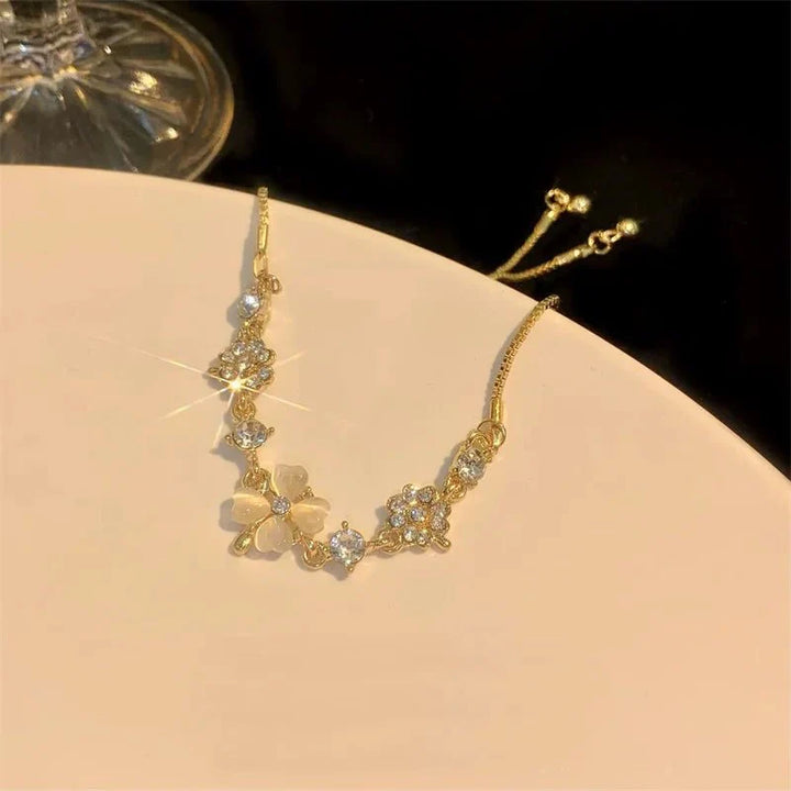 BowLift | Adjustable Lucky Four Leaf Clover Bracelet