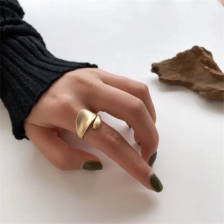 BowLift | Adjustable Modern Wrap Rings