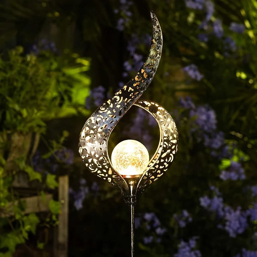 BowLift | Solar Garden Light made of Metal – Waterproof LED Design in Moon, Flame, Sun or Star Shape