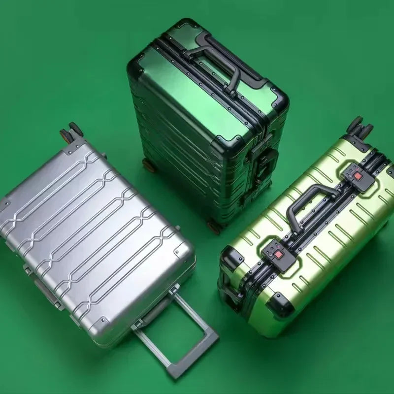 Aluminium-Magnesium Case – Vienna Voyager | Bowlift