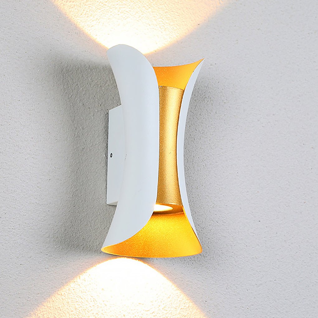 BowLift | Elegant Waterproof LED Lamps with Curved Shape for the Garden