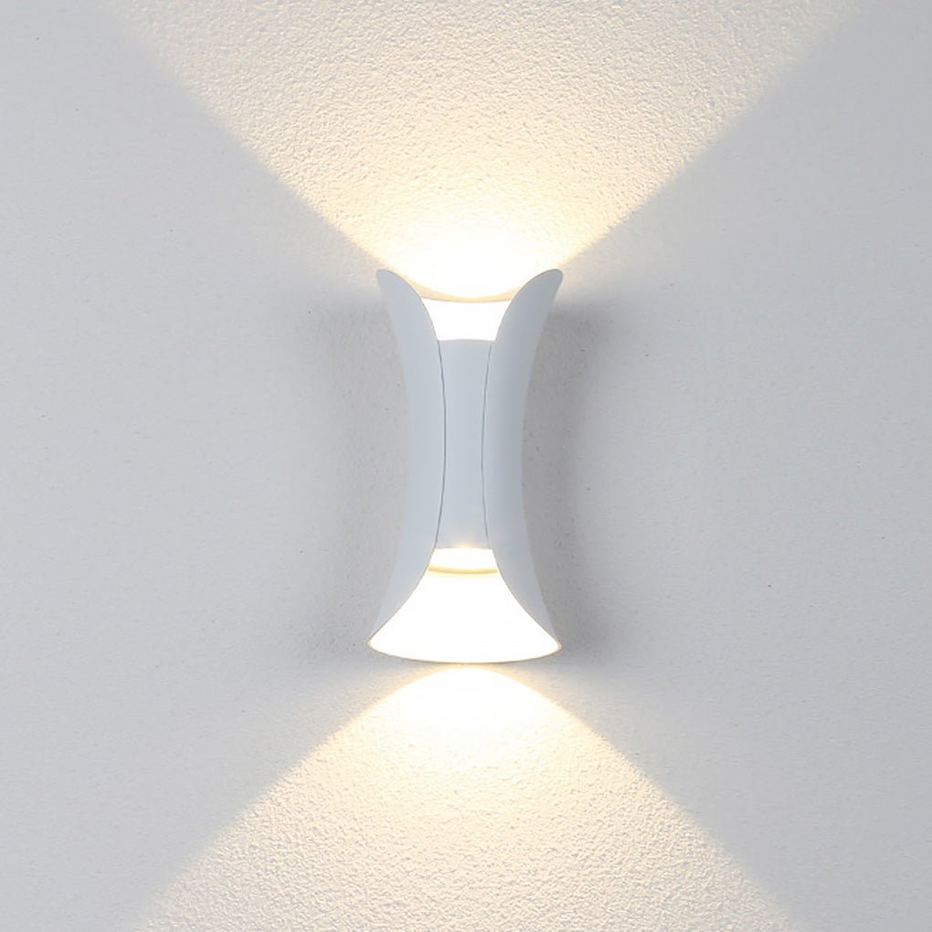 BowLift | Elegant Waterproof LED Lamps with Curved Shape for the Garden
