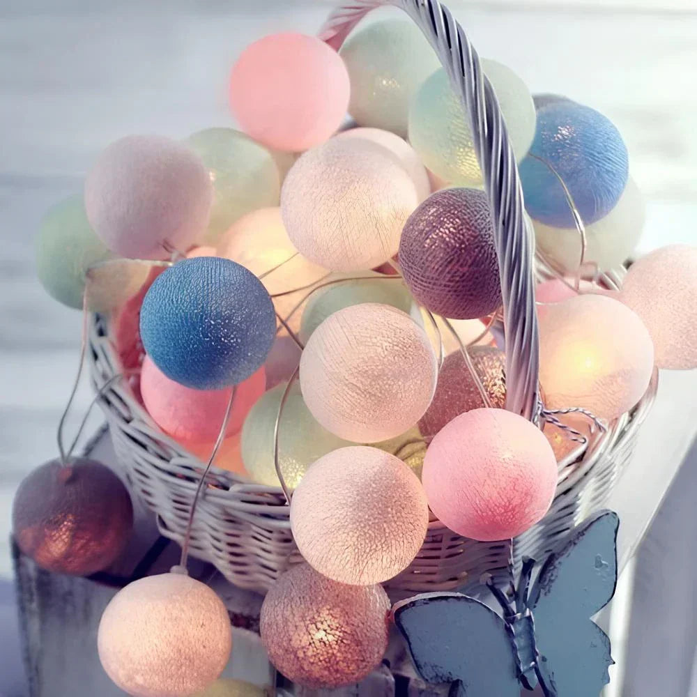 BowLift | Atmospheric Ball String Lights - LumaBreeze