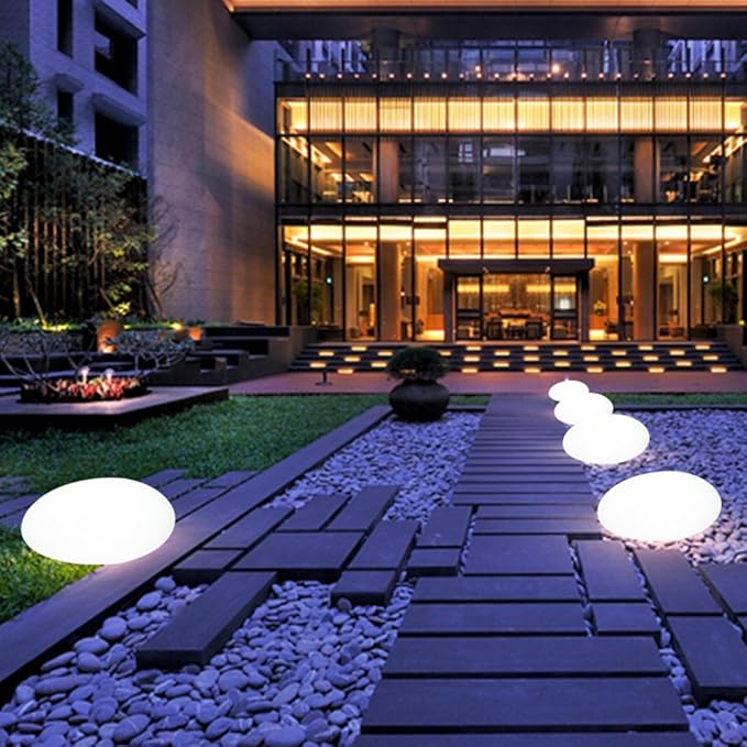 BowLift | Atmospheric Wireless Garden Lamp - LumaStone