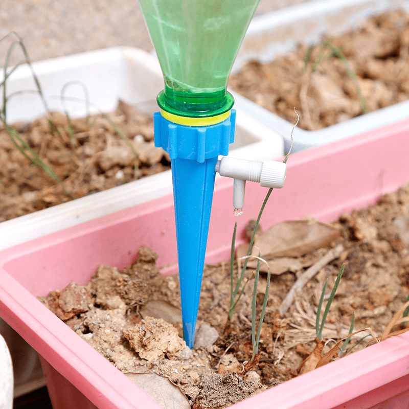 BowLift | GrowSmart Spike – Adjustable Automatic Watering System with Bottle Recycle Feature