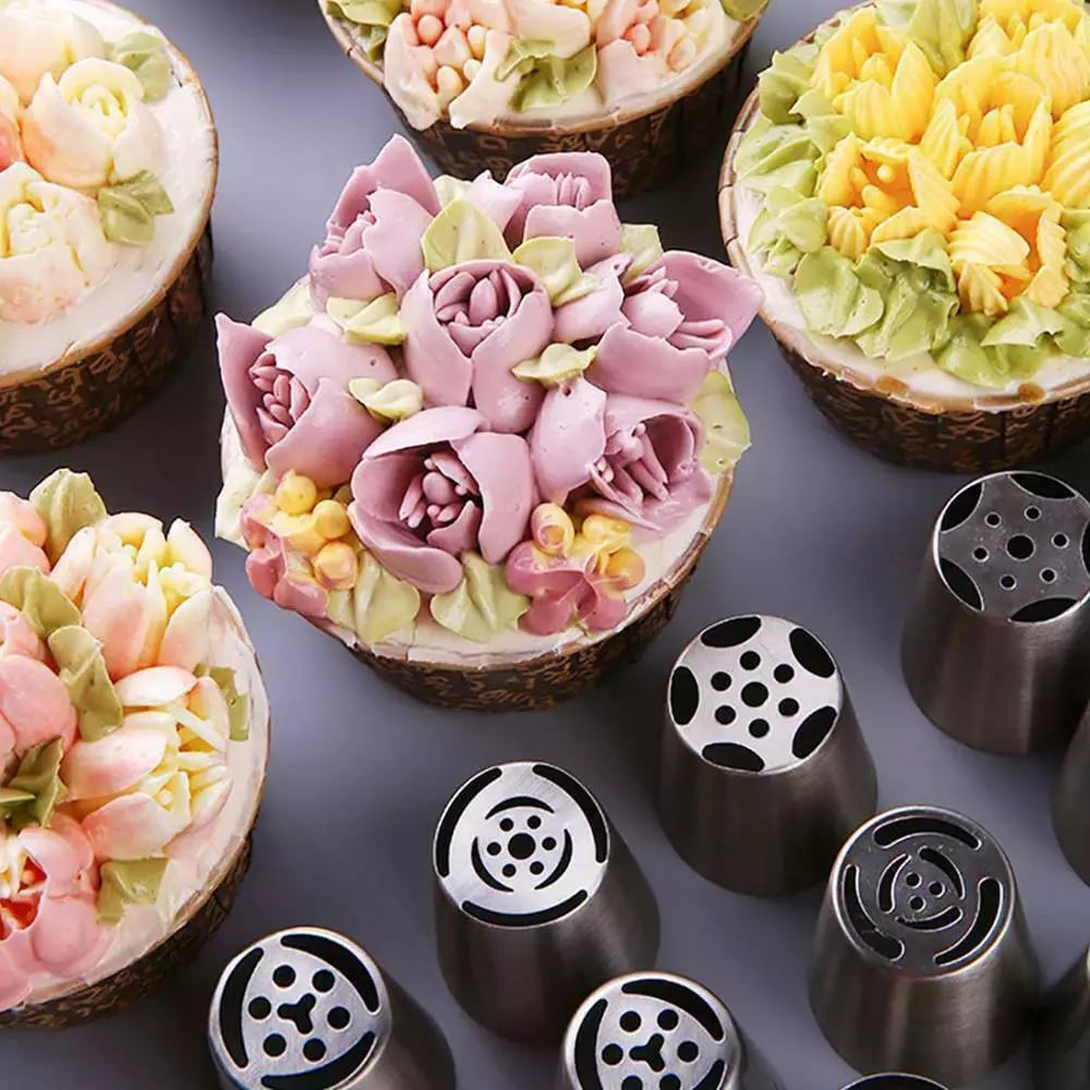 BowLift | TitanSplendor — Transform every cake into a breathtaking masterpiece full of love and wonder