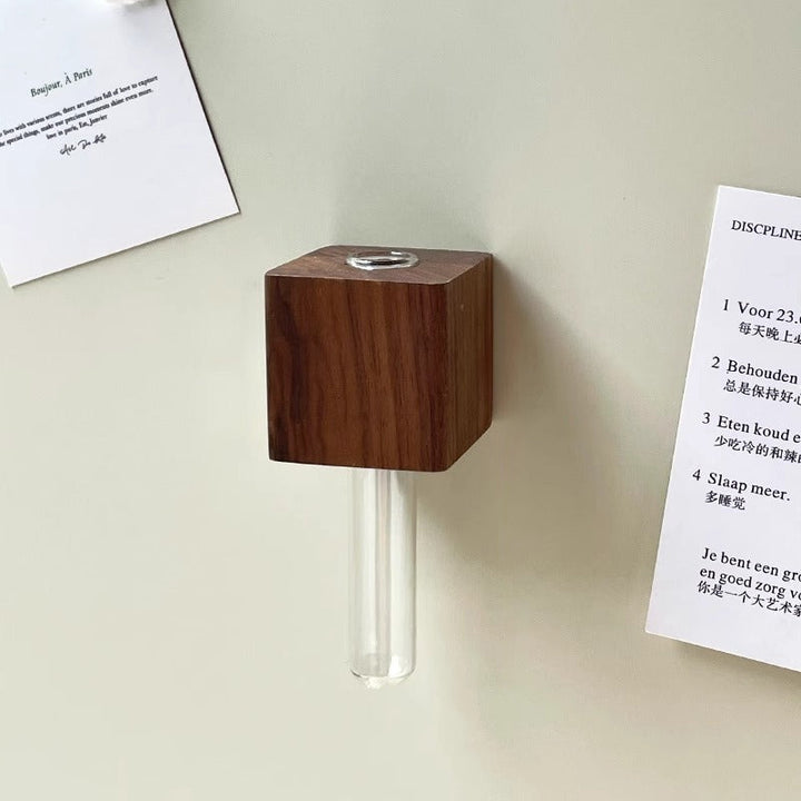 BowLift | Magnetic Mini Vase – Wood & Glass Wall-Mount Decor for Flowers & Cuttings