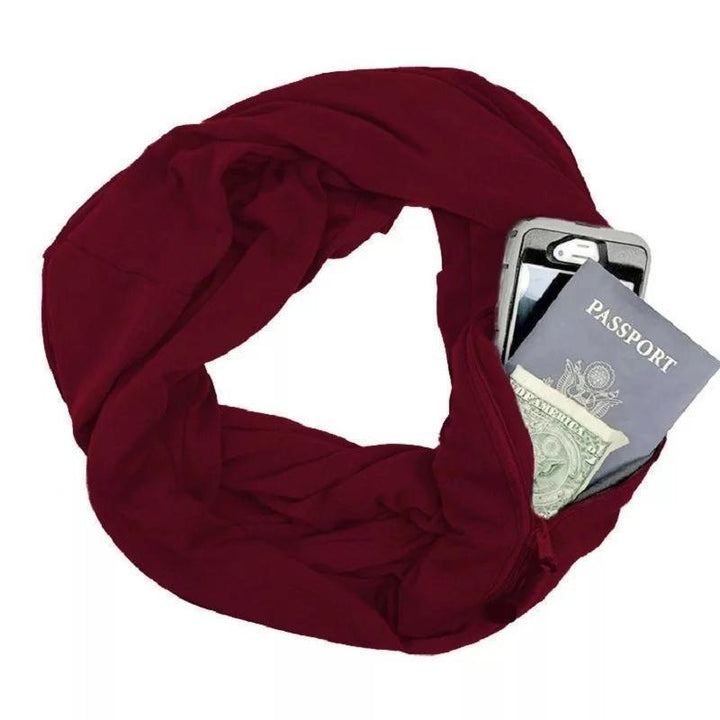 BowLift | CozySafe – Scarf with hidden pocket for extra warmth and safety