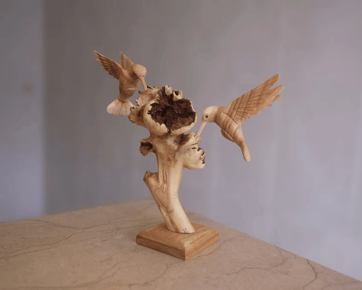 BowLift | Hummingbird Feeding on a Flower, Handmade Sculpture