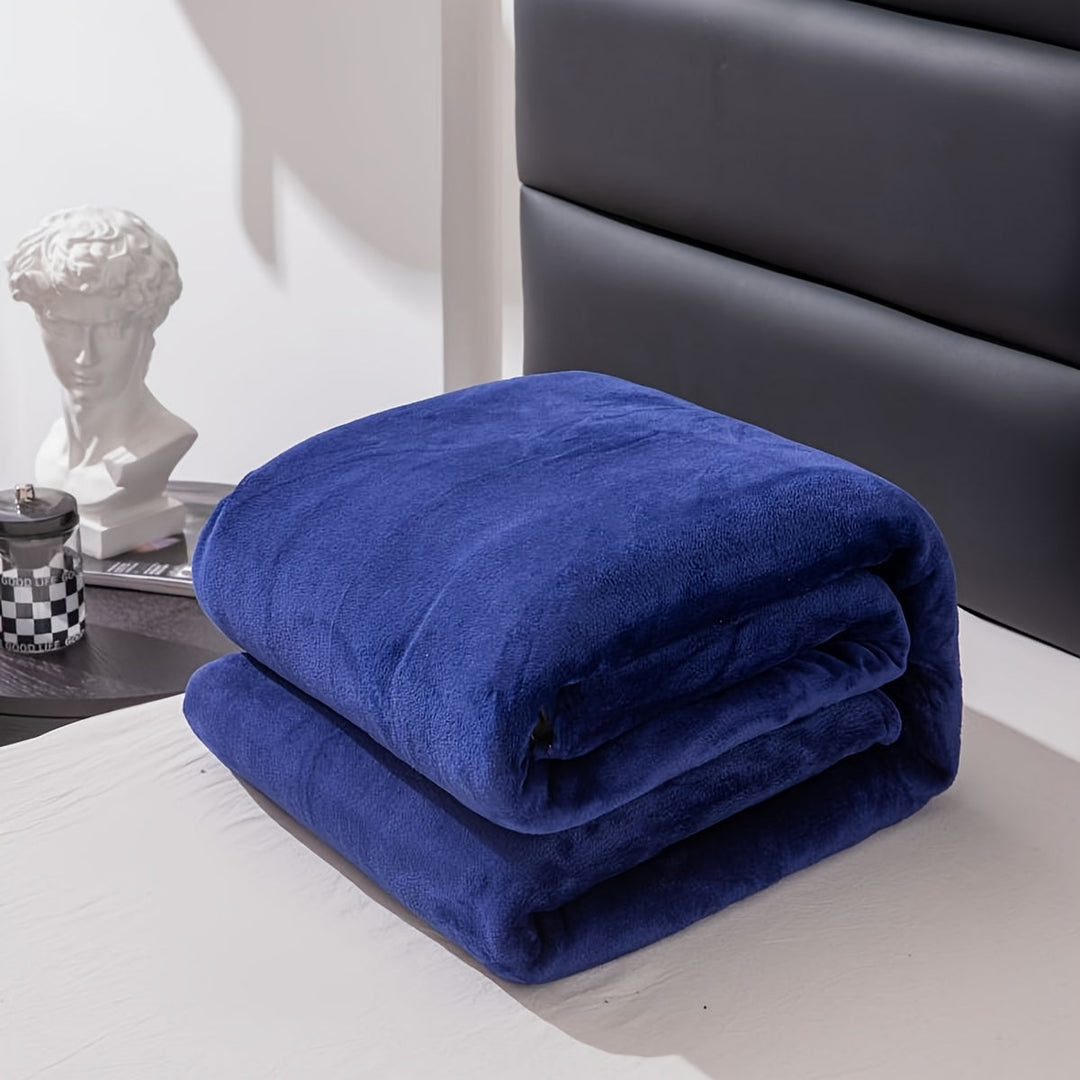 LuxeSoft – Premium Flannel Fleece Blanket for Ultimate Comfort Bowlift