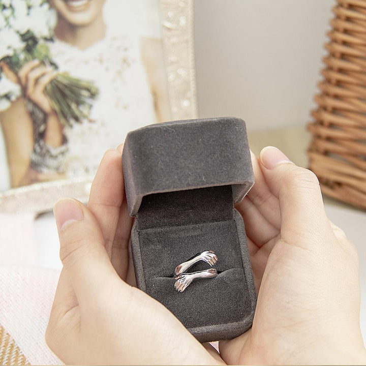 BowLift | 2021 New Pair Hugging Ring