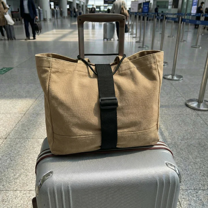 Luggage strap with click closure - hands free | Bowlift