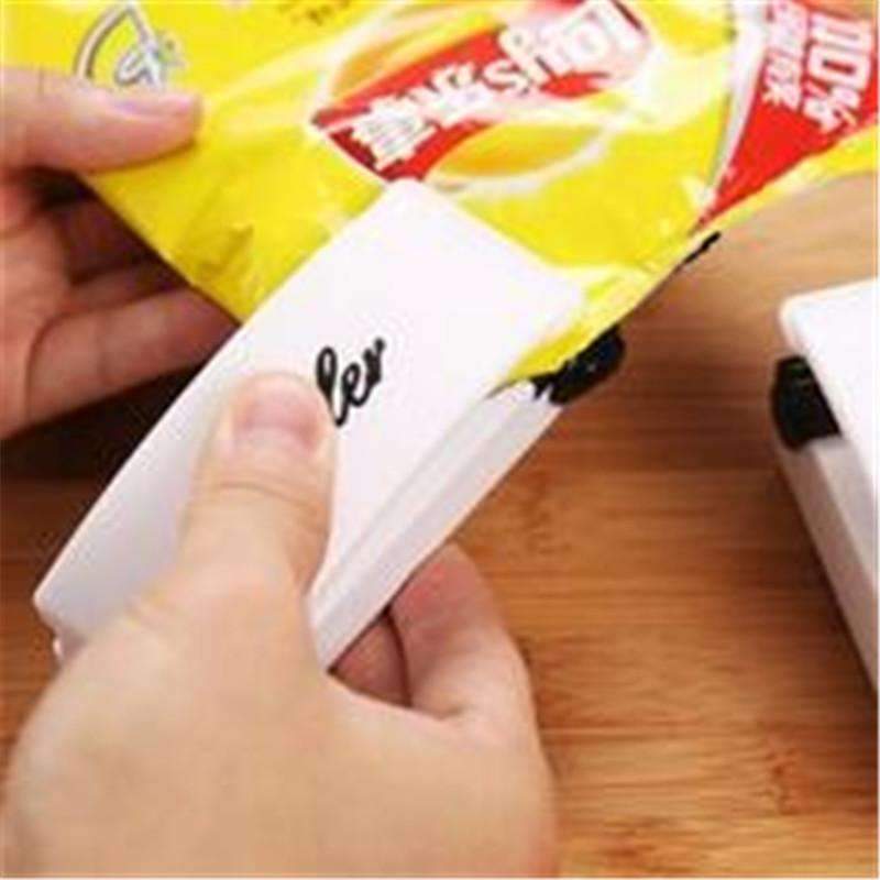 BowLift | Magic Sealer Plastic Bags - Maintain a sense of food just seconds!