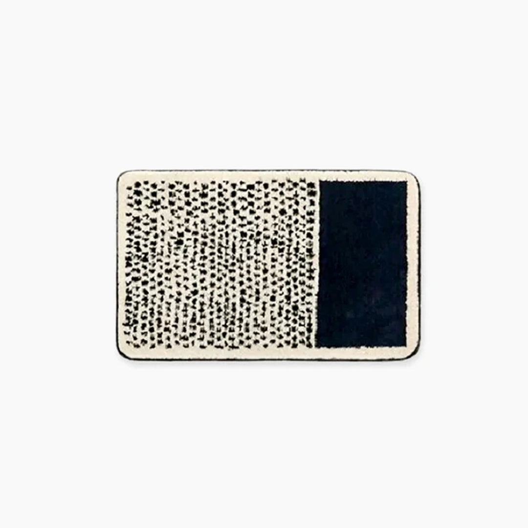BowLift | BathCush – Soft bath mat with non-slip backing for elegant bathrooms