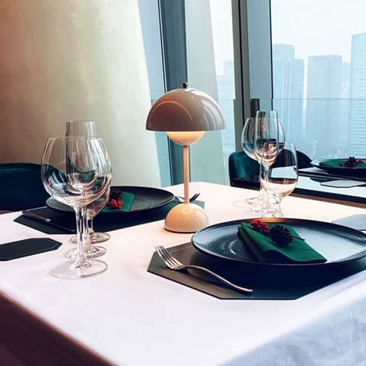 BowLift | Modern Table Lamp Mushroom