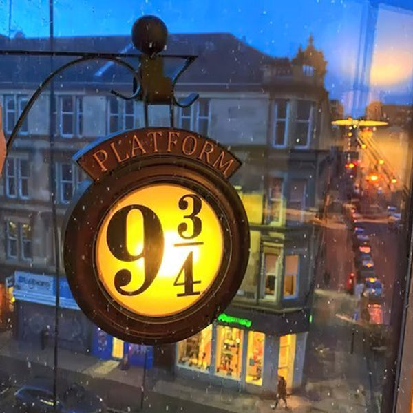 Harry Potter 9 3/4 Wand Lamp Bowlift