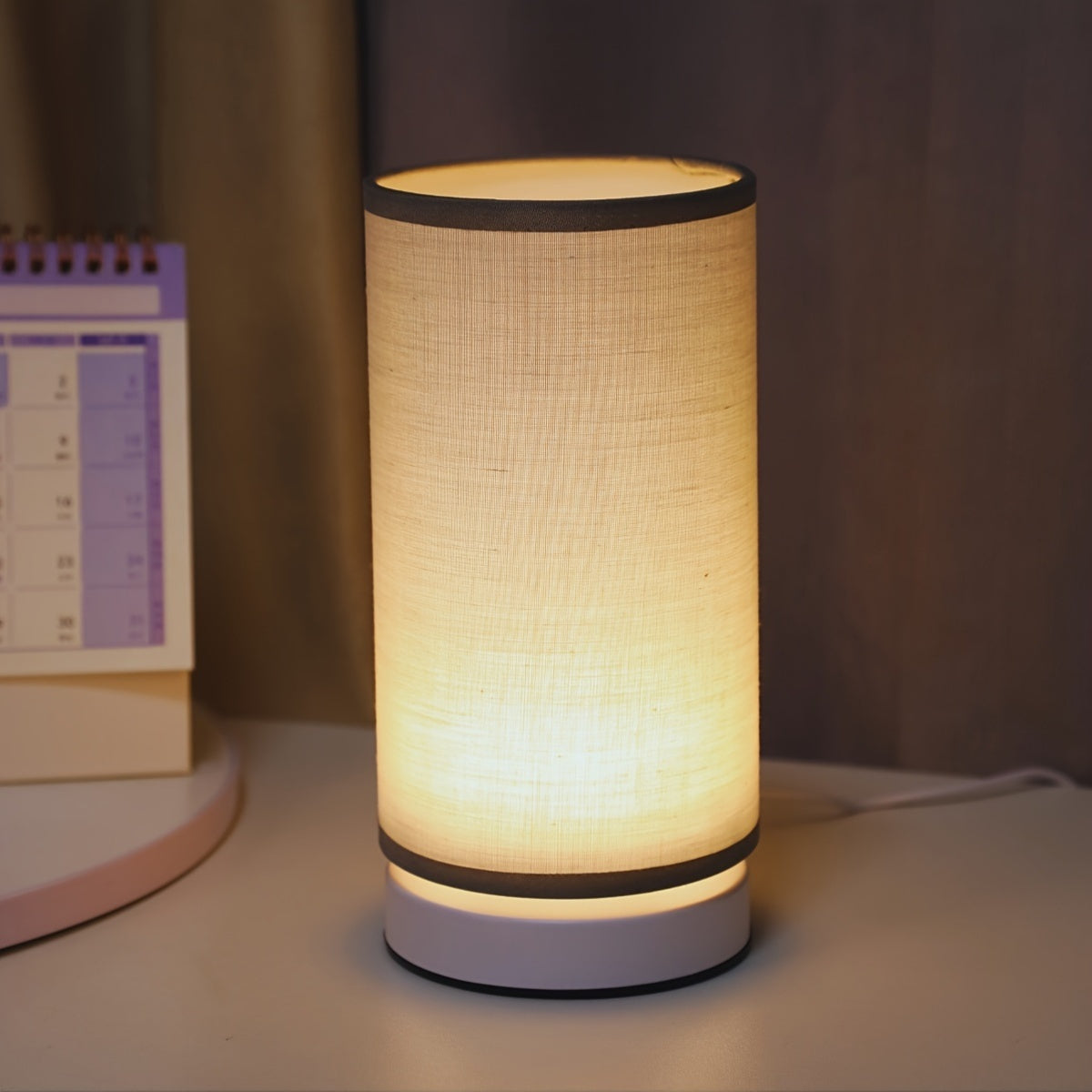 ModernLicht – Illuminated USB Table Lamp in Cylinder Bowlift