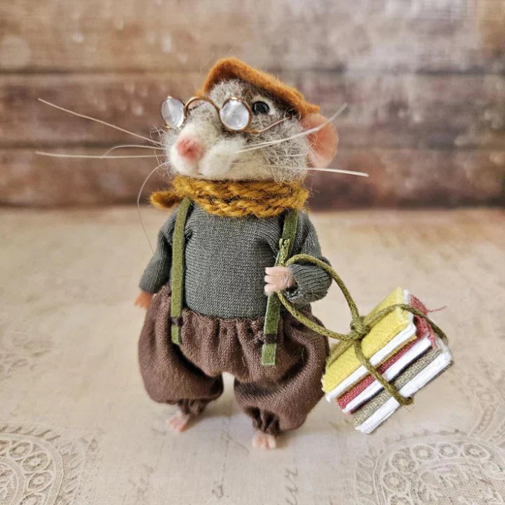 BowLift | Handmade felt mouse | Christmas decoration & gift idea | Needle felted from wool & fabric | Sustainable