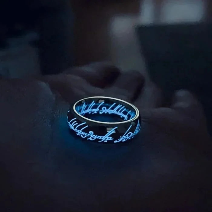 Light ring with Elbenschrift – Gold or Silver, glow in the dark