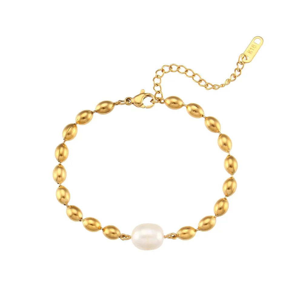 BowLift | Beaded Gold Dainty Pearl Bracelet and Necklace