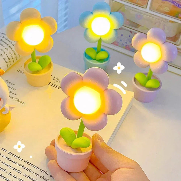 BowLift | BlossomGlow Small Flower Soothing Table Lamp