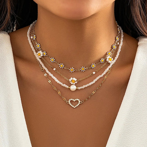 BowLift | Boho Spring Daisy Necklace Stack