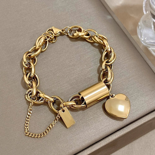 BowLift | Bold & Chunky Chain Heart Bracelet