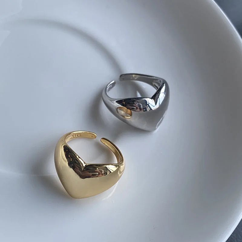 BowLift | Bold Statement Heart Rings