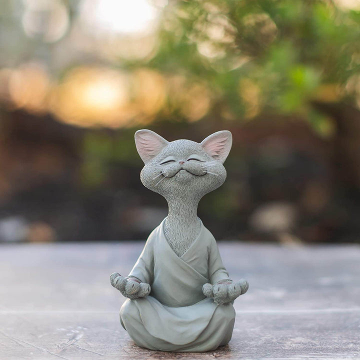 BowLift | Buddha cat with a meditative expression and spiritual message