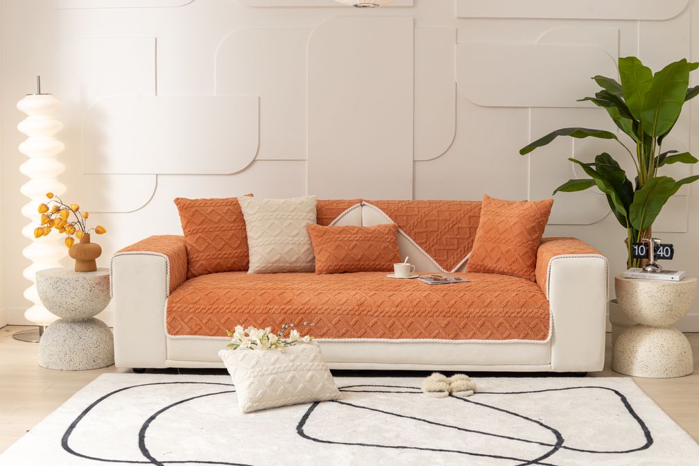 BowLift | Classic One-Piece Sofa Slipcover