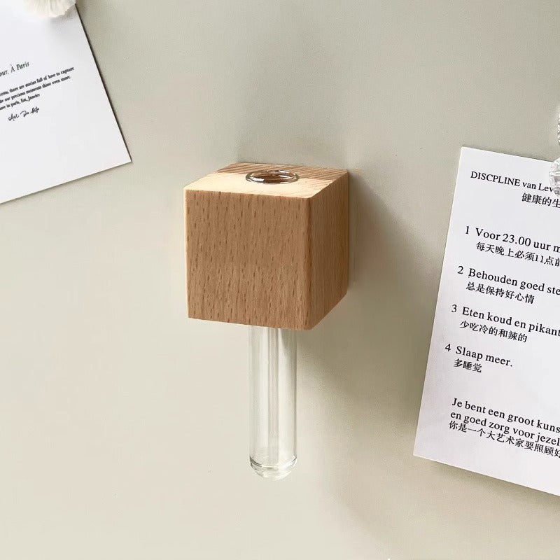 BowLift | Magnetic Mini Vase – Wood & Glass Wall-Mount Decor for Flowers & Cuttings
