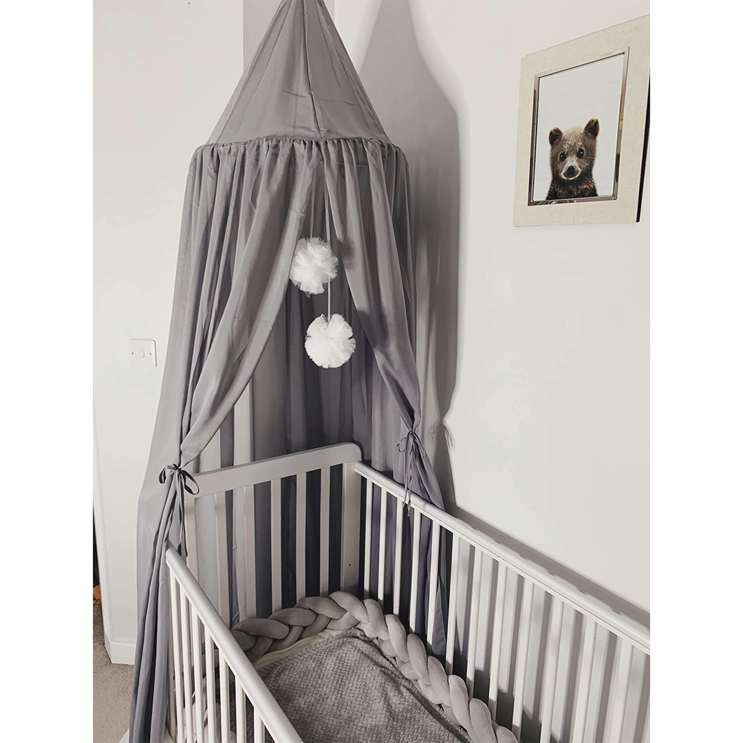 BowLift | Children's room canopy in Nordic style