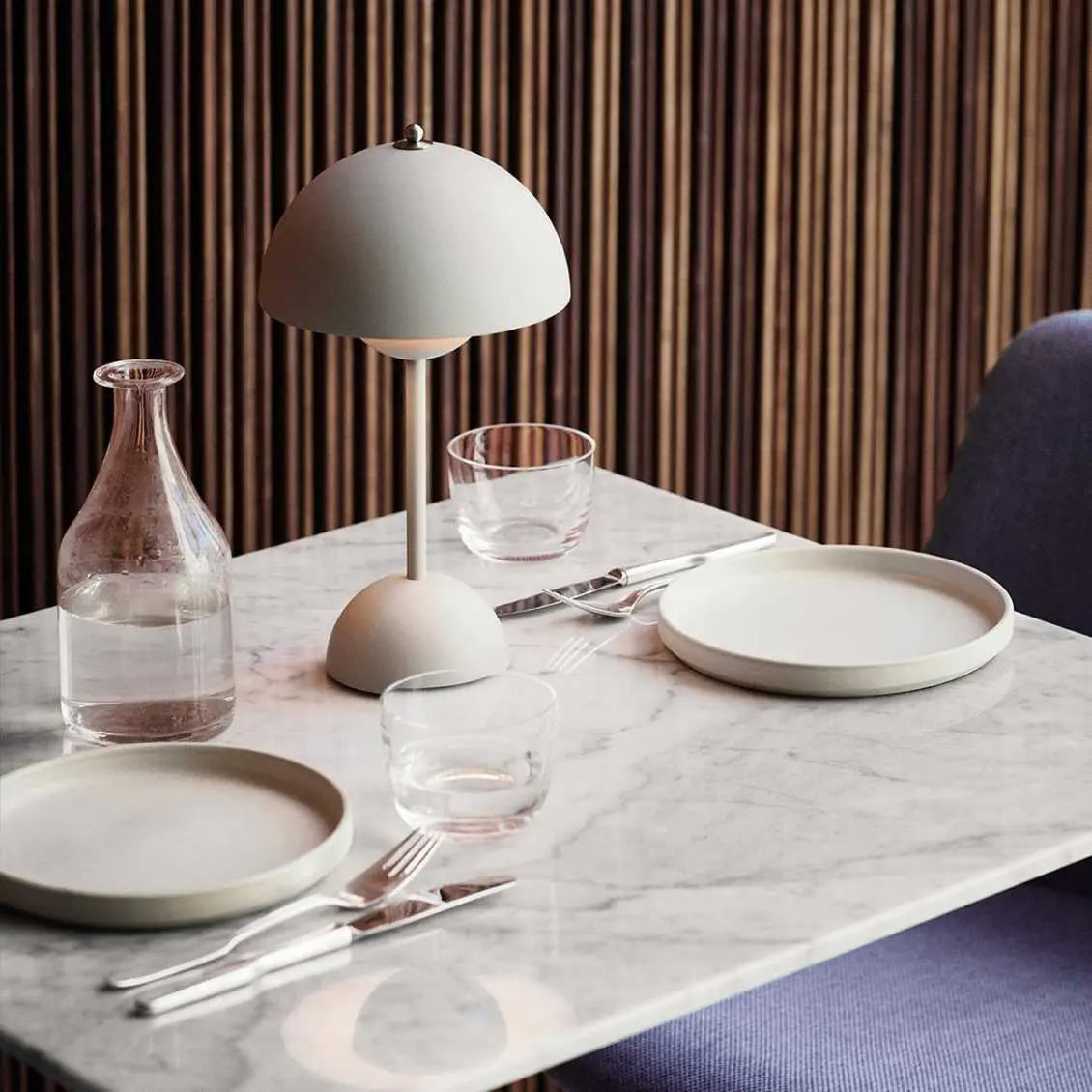 BowLift | Lunaire - LED table lamp for a modern atmosphere