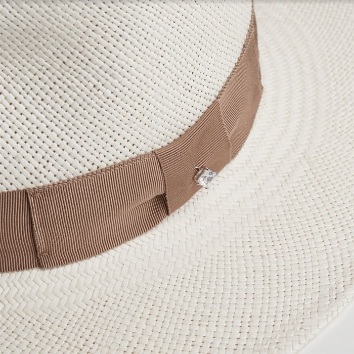 The Modern Classic Straw Hat in White | Bowlift