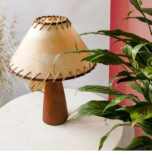 BowLift | HeritageGlow Lamp – Classic Wooden Table Lamp