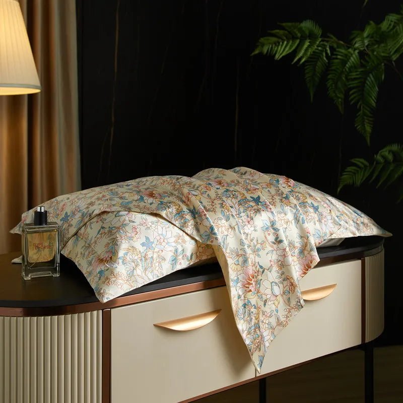 BowLift | Caressence – Mulberry Silk Pillowcase for Luxurious Sleep Comfort