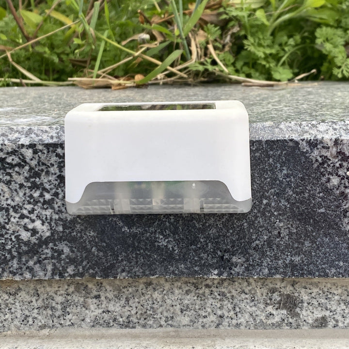 BowLift | Waterproof Outdoor Solar Deck Lights