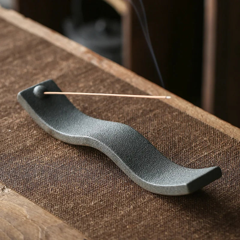 BowLift | Ceramic Incense Holder - ZenWave