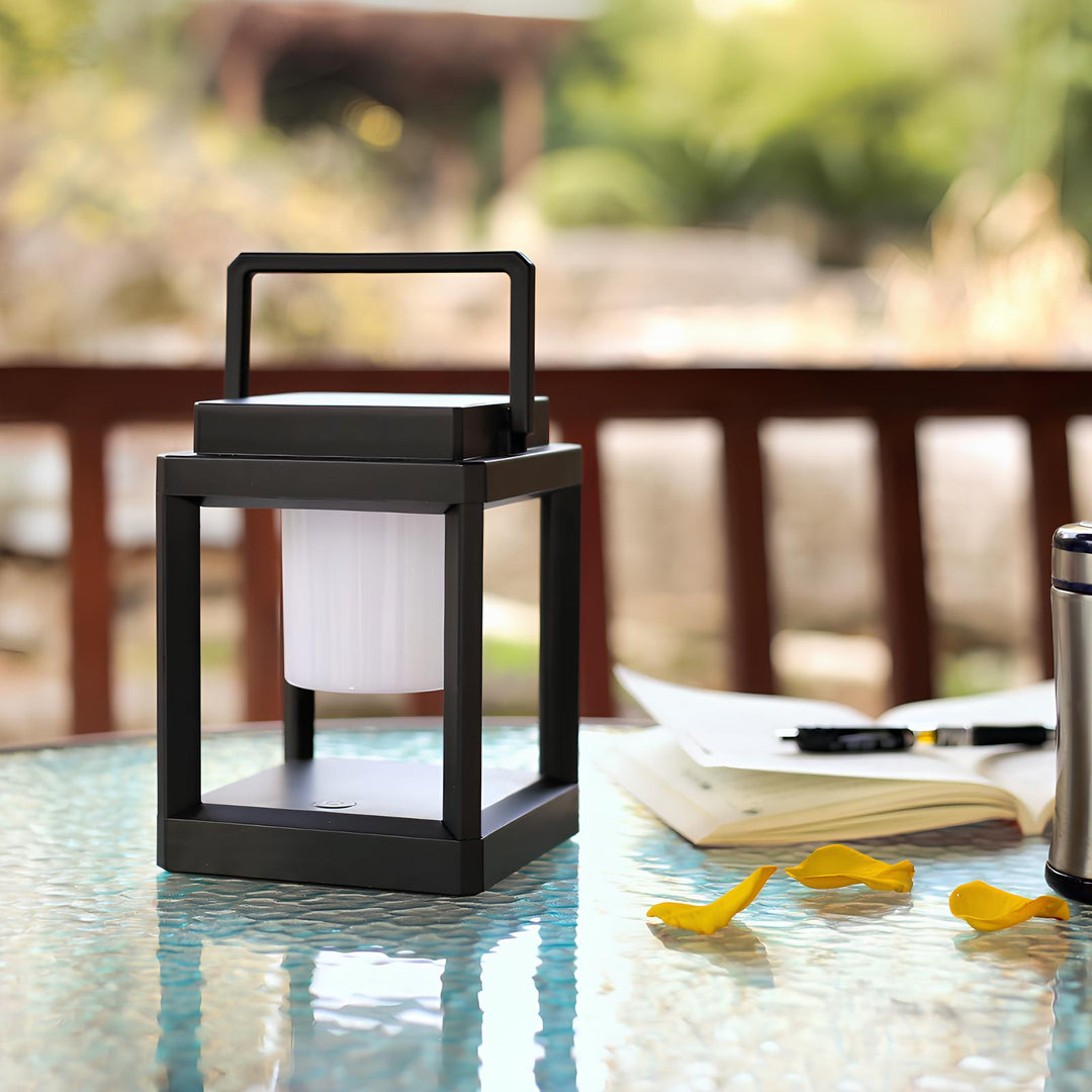 BowLift | Outdoor Solar Lantern