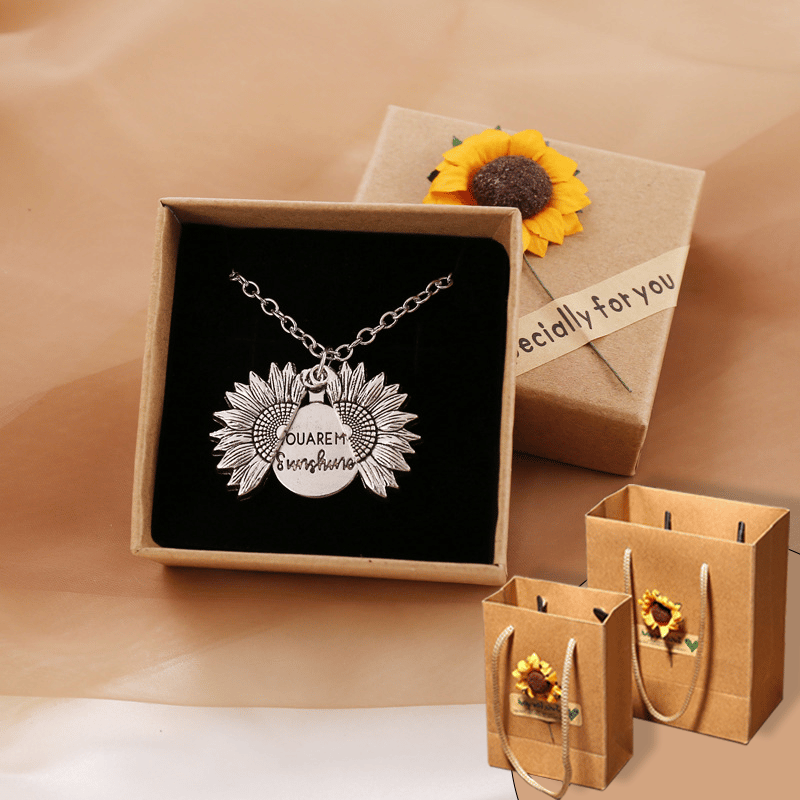 BowLift | "You Are My Sunshine" Sunflower Necklace(Double-sided engraving)