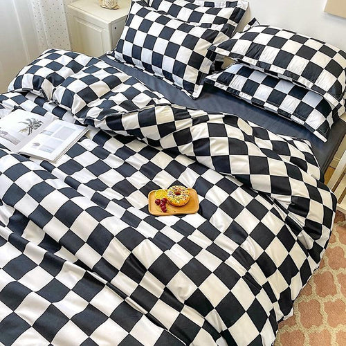 BowLift | Checked Bedding Set