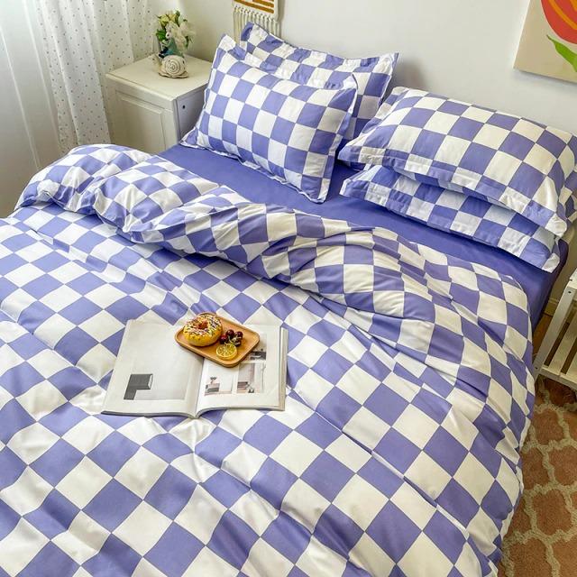 BowLift | Checked Bedding Set