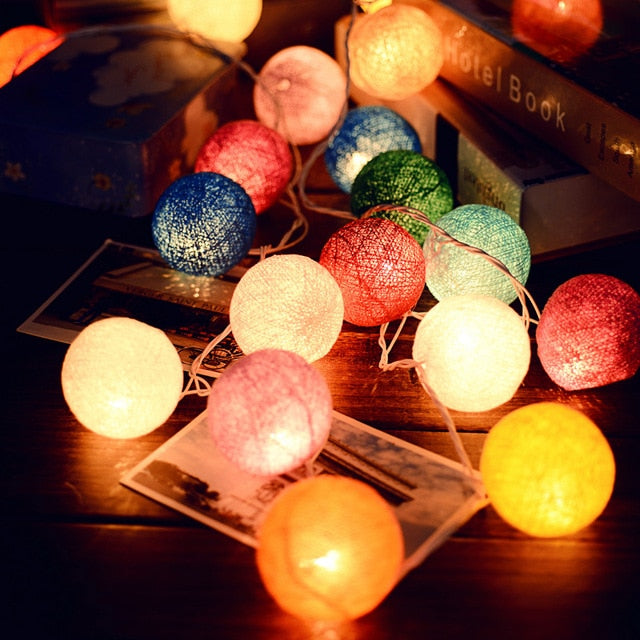 BowLift | Cheerful Cotton Light-Up Ball Sling - LumiBall