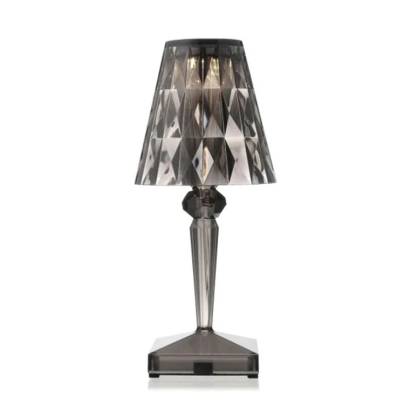 BowLift | Chic Table Lamp with Crystal Design - CrystalLuxe